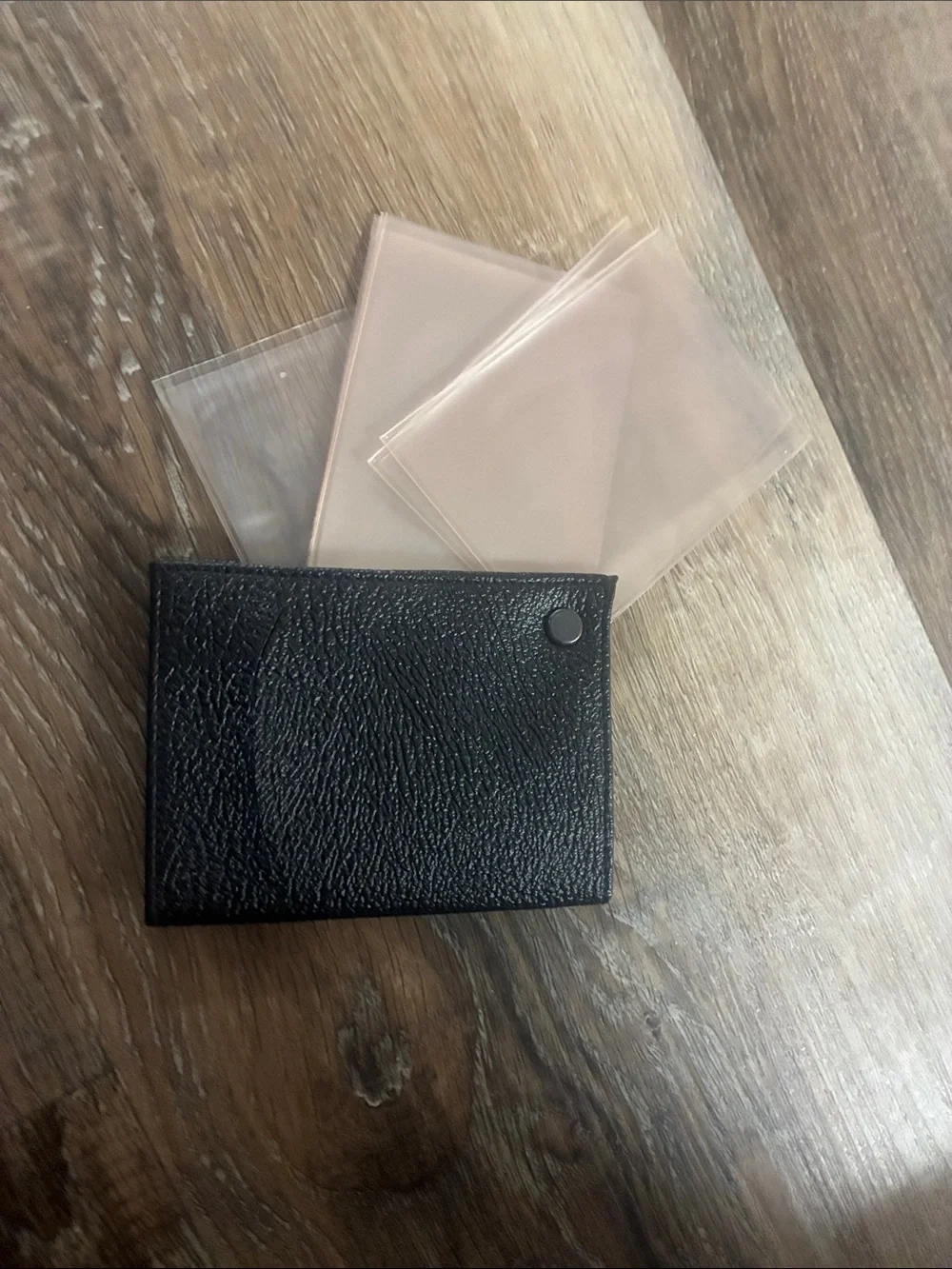 Black leather credit card carousel wallet